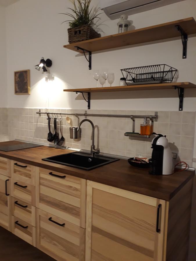 Pirtuso Del Porto Apartment Палермо Екстериор снимка